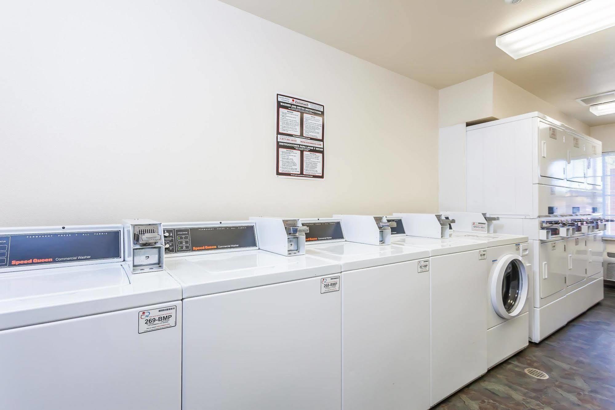 Woodspring Suites St Louis ארנולד מראה חיצוני תמונה